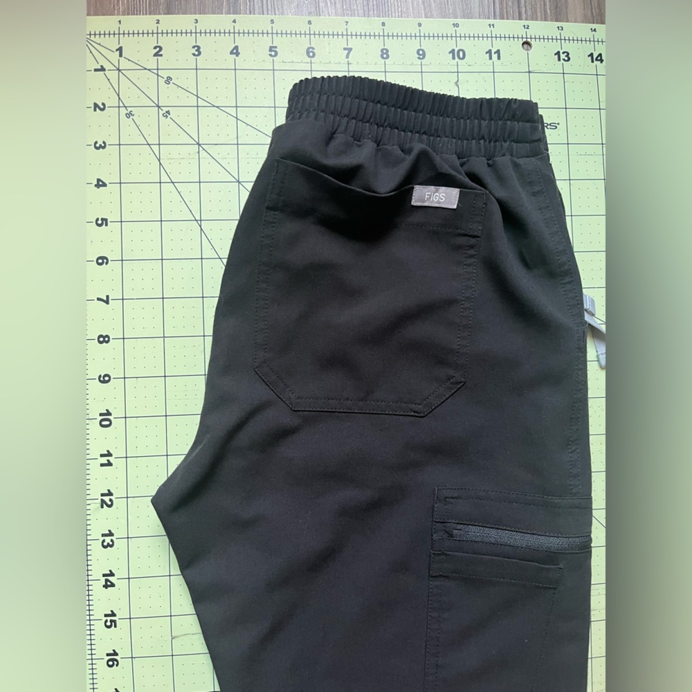 Figs Yola scrub pants - Picture 7 of 7